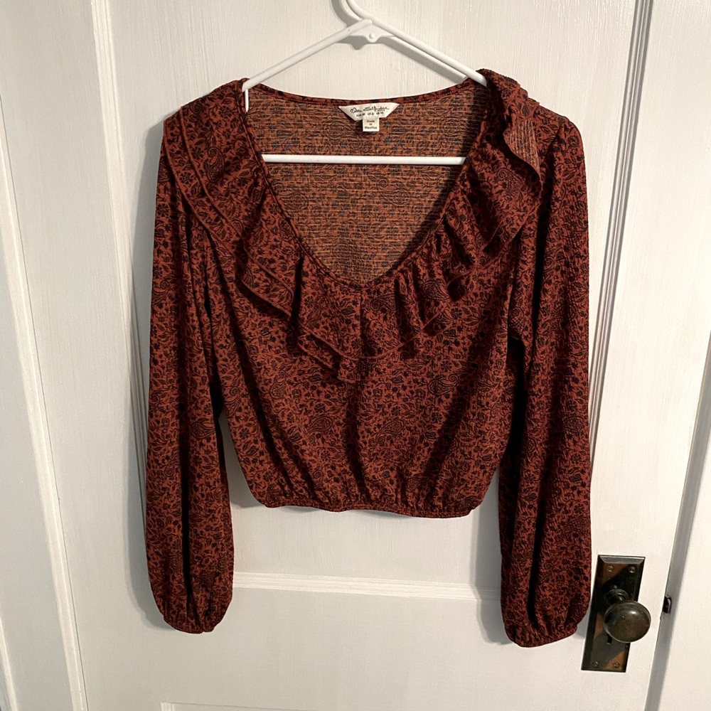 Patterned paisley patterned crop top